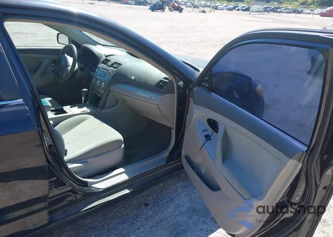 2009 Toyota Camry из США, поврежденный, VIN 4T1BE46K99U329663